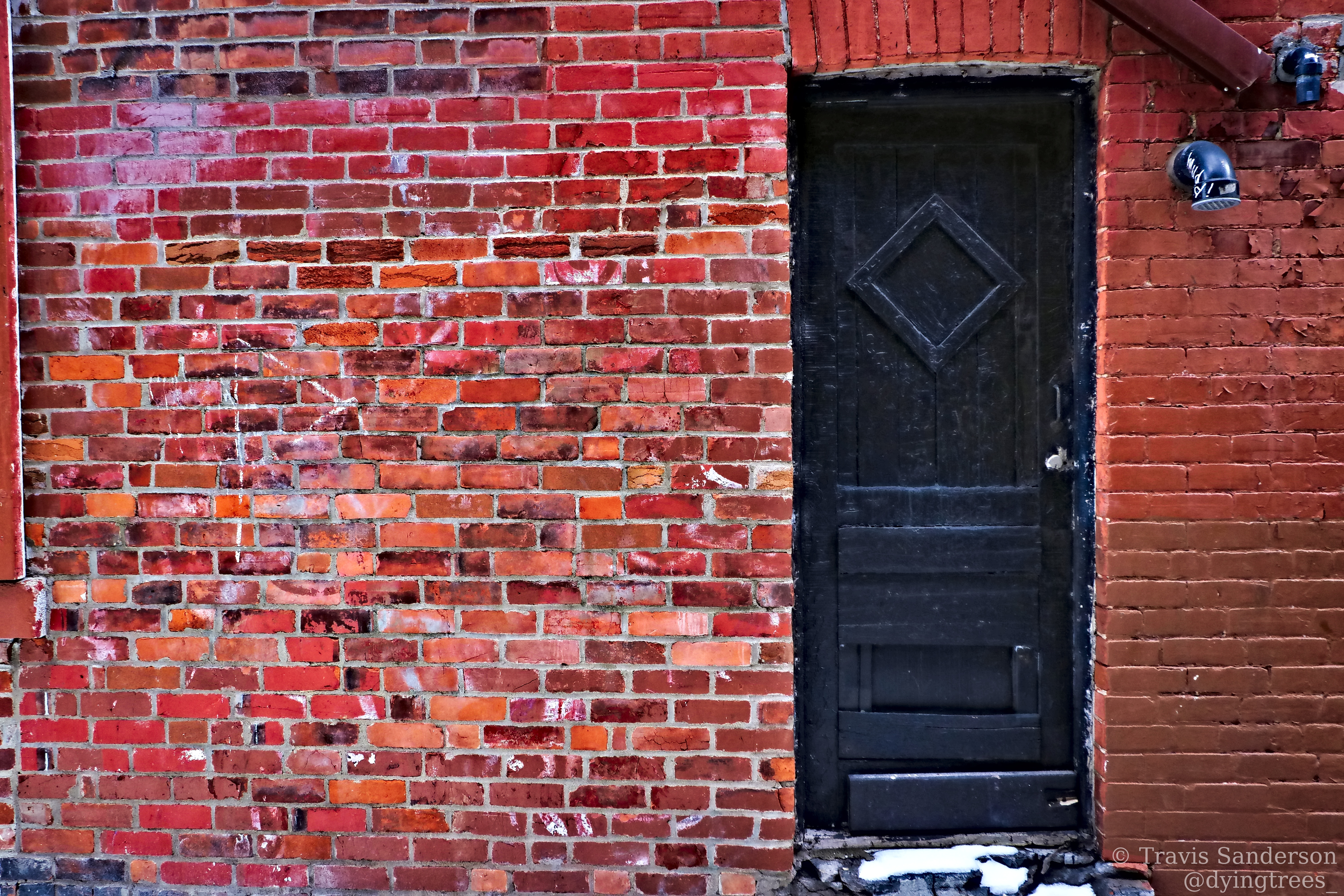 between the streets 45
